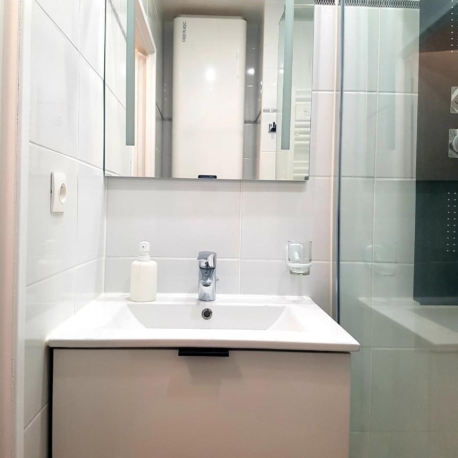 קאבורג Cosy Appartement Dans Une Villa Avec Piscine, Proche Du Centre Et De La Mer מראה חיצוני תמונה